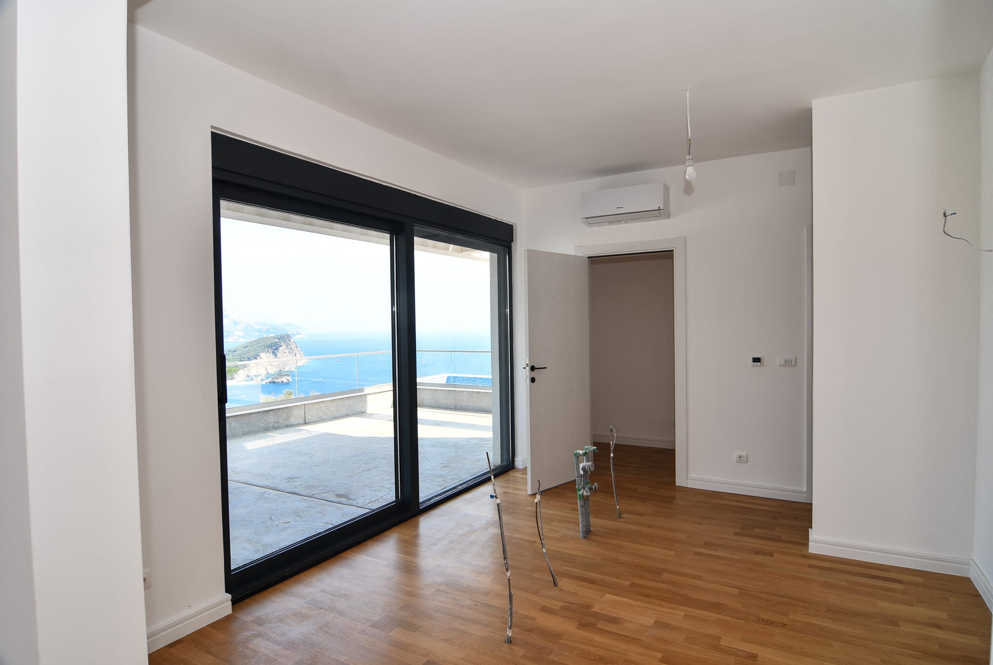 Image of Villa - 3 Bedrooms - 3 Bathrooms for Sale in Budva-Budva-Montenegro, Image 21